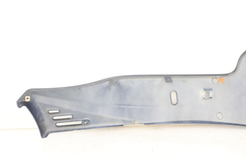photo de Lower left side panel KYMCO XCITING 250 (2006 - 2009)