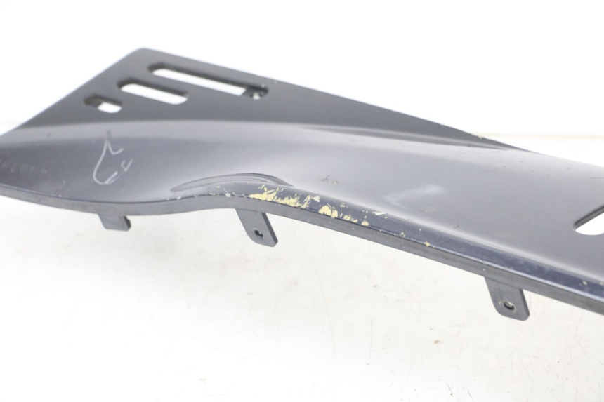 photo de Lower left side panel KYMCO XCITING 250 (2006 - 2009)