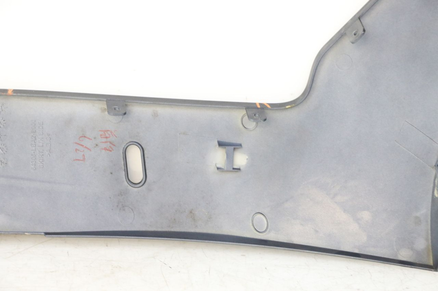 photo de BAS DE CAISSE GAUCHE KYMCO XCITING 500 (2007 - 2010)