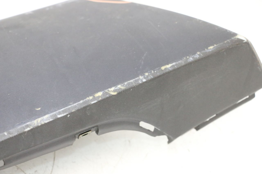 photo de BAS DE CAISSE GAUCHE KEEWAY MATRIX RX9 125 (2006 - 2007) - Gros plan technique