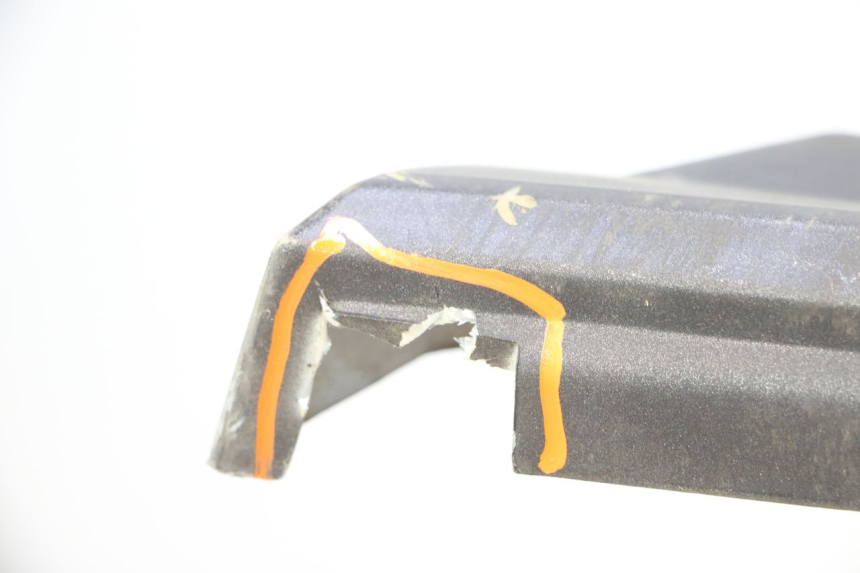 photo de BAS DE CAISSE GAUCHE KEEWAY MATRIX RX9 125 (2006 - 2007) - État de surface