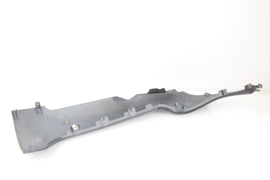 photo de BAS DE CAISSE GAUCHE PIAGGIO MP3 500 (2011 - 2015)