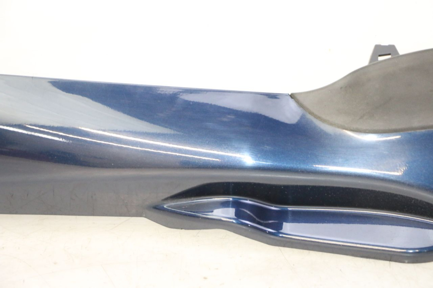 photo de BAS DE CAISSE GAUCHE PIAGGIO MP3 RL 250 (2007 - 2010)