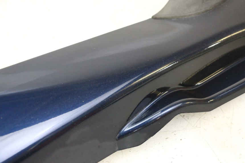 photo de BAS DE CAISSE GAUCHE PIAGGIO MP3 RL 250 (2007 - 2010)