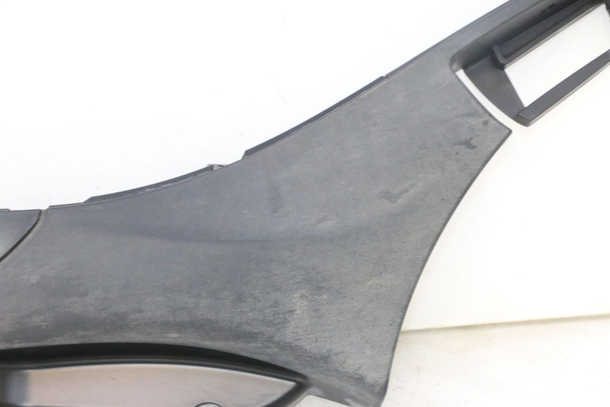 photo de BAS DE CAISSE GAUCHE PIAGGIO MP3 500 (2016 - 2018) - Autre angle de vue