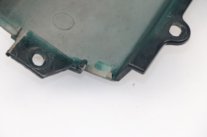 photo de BAS DE CAISSE GAUCHE PEUGEOT SV 125 (1991 - 1994)