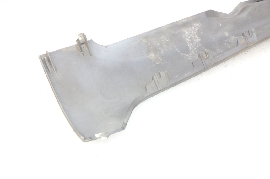 photo de BAS DE CAISSE GAUCHE PIAGGIO MP3 500 (2011 - 2015)