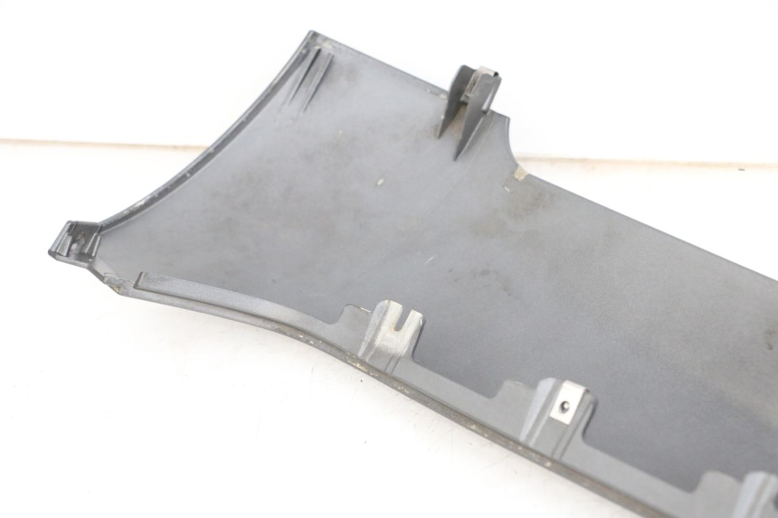 photo de BAS DE CAISSE GAUCHE PIAGGIO MP3 500 (2011 - 2015)