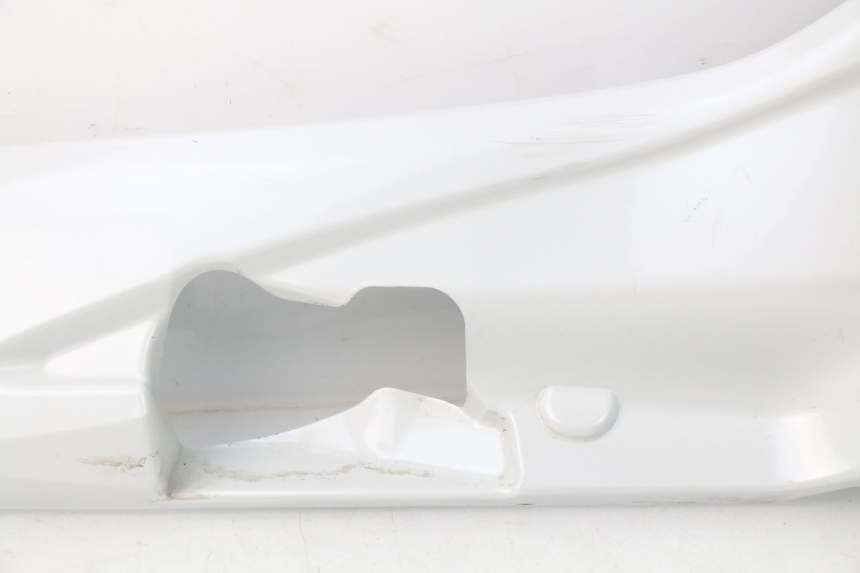 photo de BAS DE CAISSE GAUCHE DAELIM S3 125 (2010 - 2017)