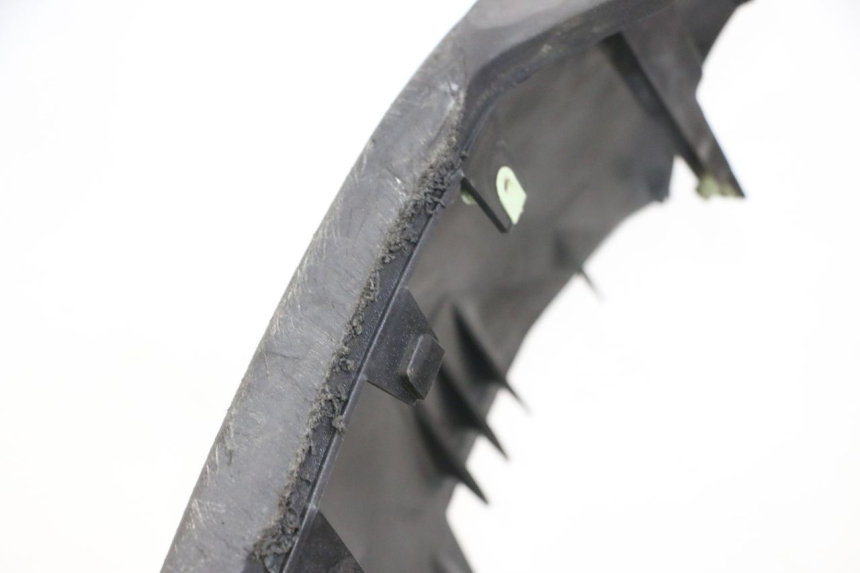 photo de BAS DE CAISSE GAUCHE PEUGEOT SATELIS 125 (2013 - 2018)