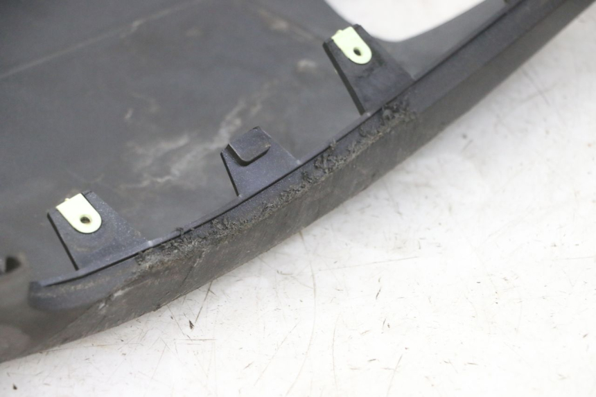 photo de BAS DE CAISSE GAUCHE PEUGEOT SATELIS 125 (2013 - 2018)