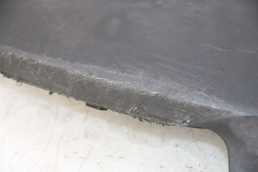 photo de BAS DE CAISSE GAUCHE PEUGEOT SATELIS 125 (2013 - 2018)