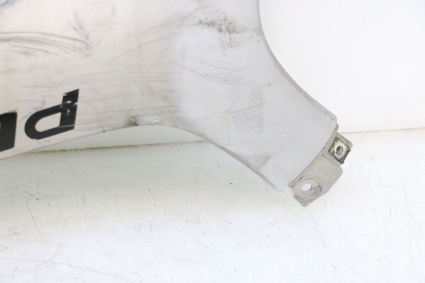 photo de BAS DE CAISSE GAUCHE PEUGEOT SPEEDFIGHT LC 50 (1996 - 2002) - Points de fixation