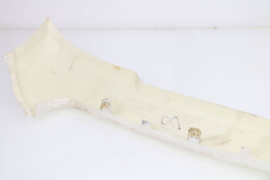photo de BAS DE CAISSE GAUCHE RAZZO STEED 125 (2012 - 2018)