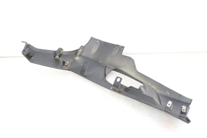 photo de BAS DE CAISSE GAUCHE APRILIA SXR 50 (2021 - 2023)