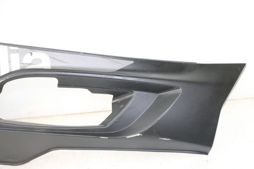 photo de BAS DE CAISSE GAUCHE APRILIA SXR 50 (2021 - 2023)