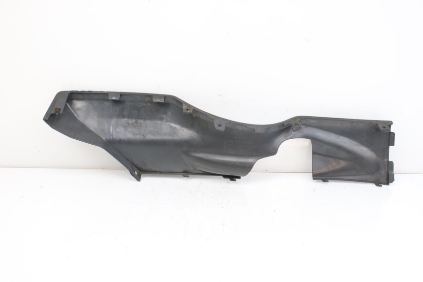 photo de BAS DE CAISSE GAUCHE SUZUKI UH BURGMAN 125 (2002 - 2006) - Zoom état d’usage