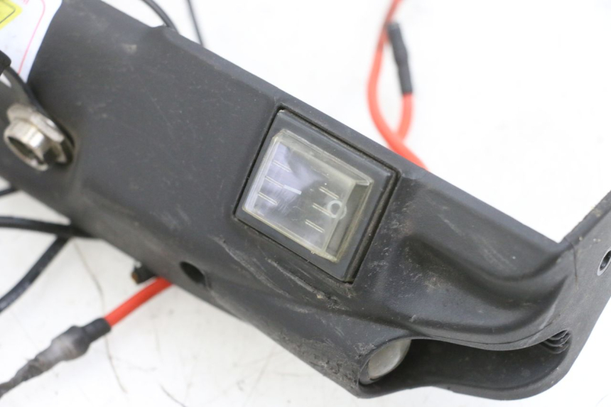 photo de BAS DE CAISSE GAUCHE DUALTRON VICTOR LIMITED 1