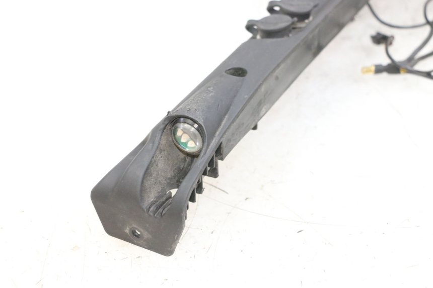 photo de BAS DE CAISSE GAUCHE DUALTRON VICTOR LIMITED 1