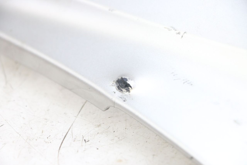 photo de BAS DE CAISSE GAUCHE YAMAHA XMAX X-MAX ABS 125 (2017 - 2020)