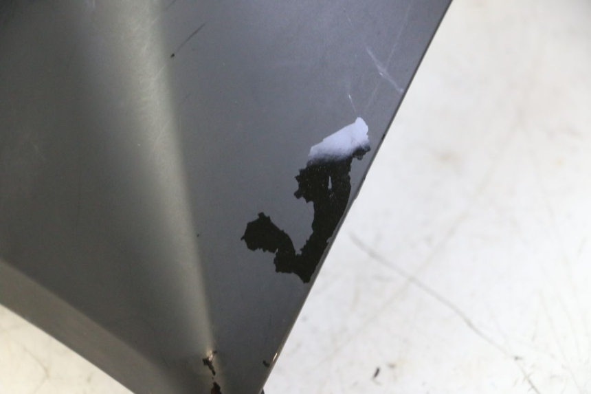 photo de BAS DE CAISSE GAUCHE YAMAHA X-MAX XMAX 125 (2010 - 2014)