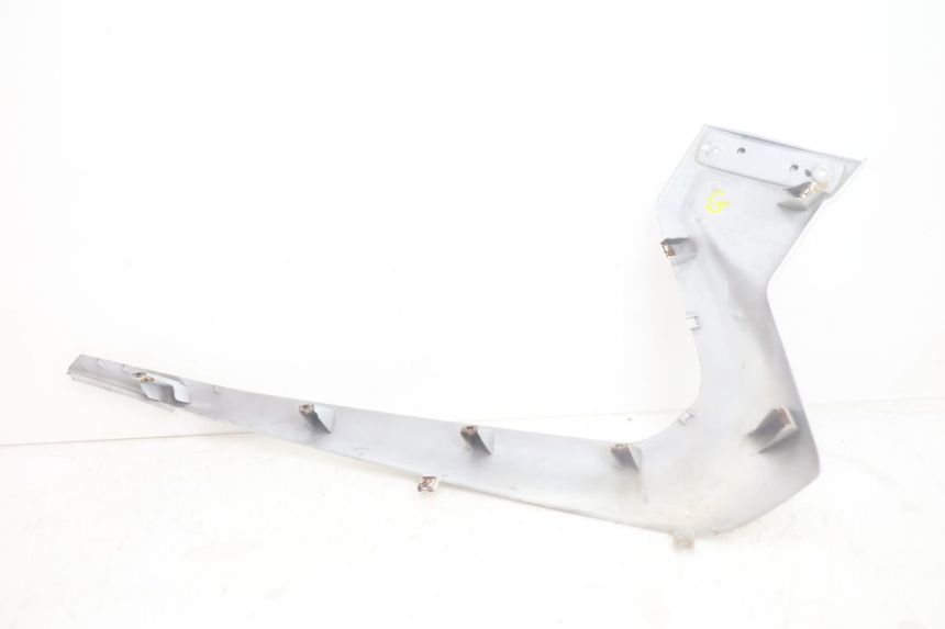 photo de BAS DE CAISSE GAUCHE YAMAHA XMAX X-MAX 125 (2006 - 2009) - État de surface