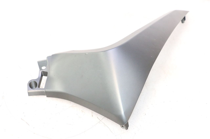 photo de BAS DE CAISSE GAUCHE YAMAHA X-MAX XMAX 125 (2010 - 2013) - Détail de la pièce