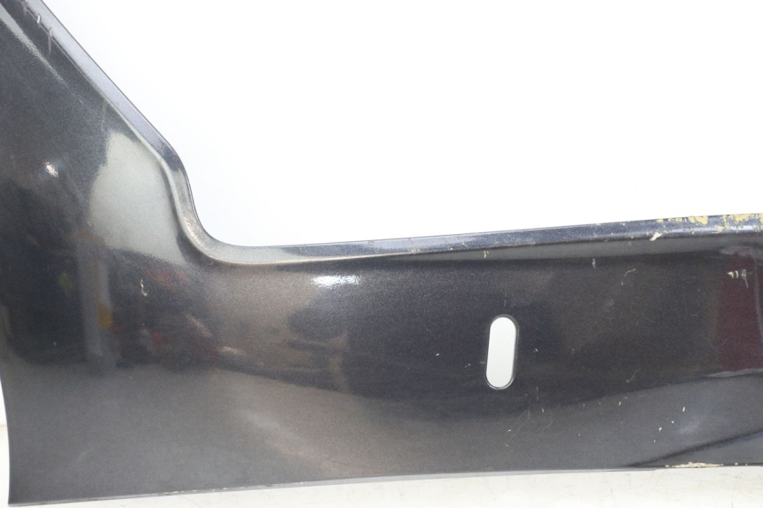 photo de Lower left side panel KYMCO XCITING 250 (2006 - 2009) - Détails caractéristiques