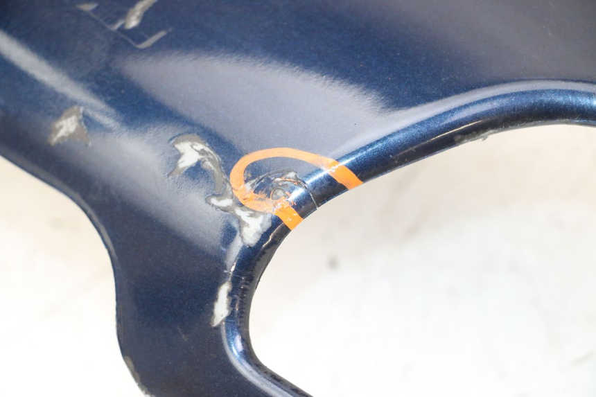 photo de BAS DE CAISSE GAUCHE PIAGGIO XEVO - X EVO 125 (2007 - 2016) - Marquages et références