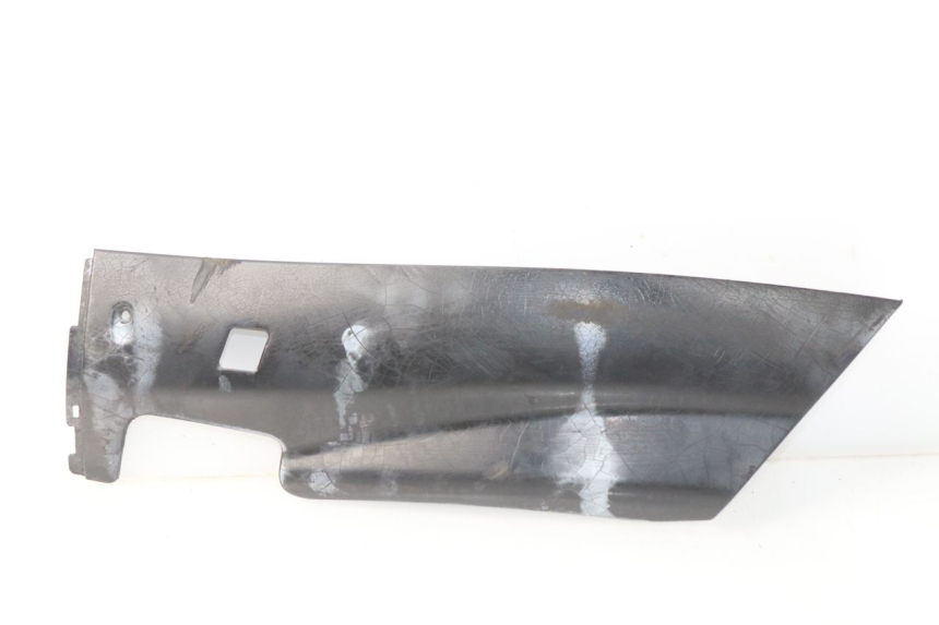 photo de BAS DE CAISSE GAUCHE YAMAHA YP MAJESTY 125 (1998 - 2001)