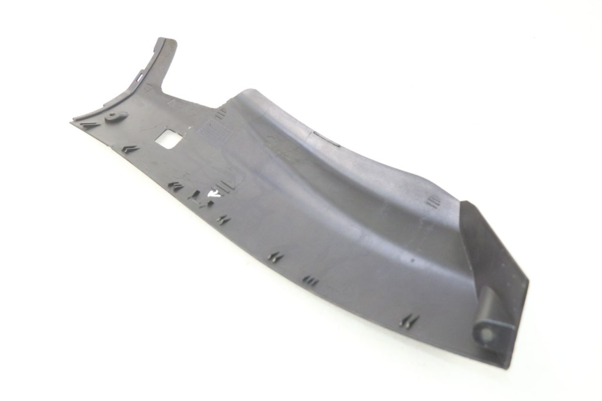 photo de BAS DE CAISSE GAUCHE YAMAHA YP MAJESTY 125 (1998 - 2001)