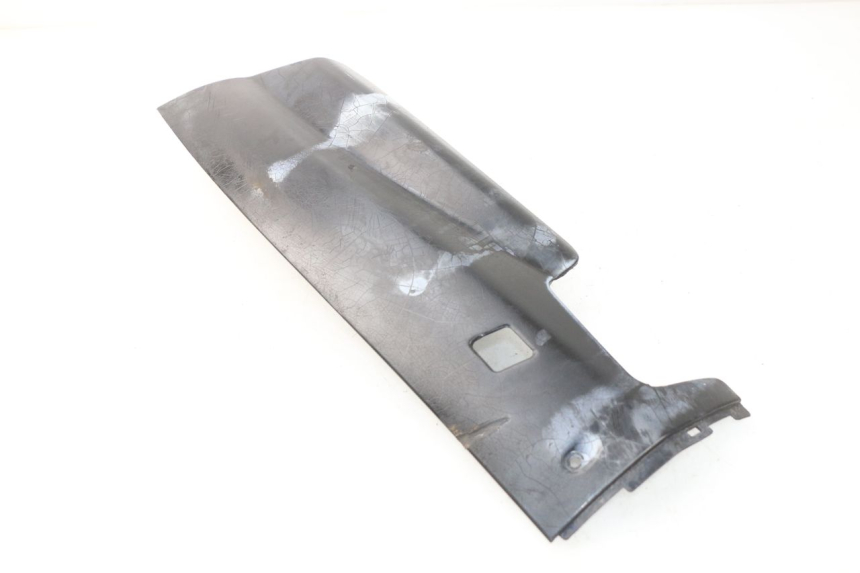 photo de BAS DE CAISSE GAUCHE YAMAHA YP MAJESTY 125 (1998 - 2001)