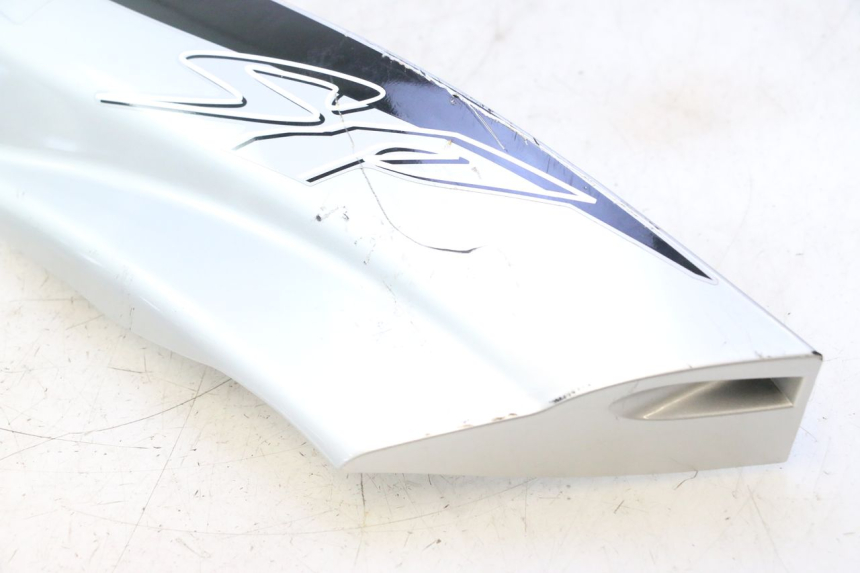 photo de BAS DE CAISSE GAUCHE YAMAHA YP MAJESTY 125 (2002 - 2006) - Points de fixation