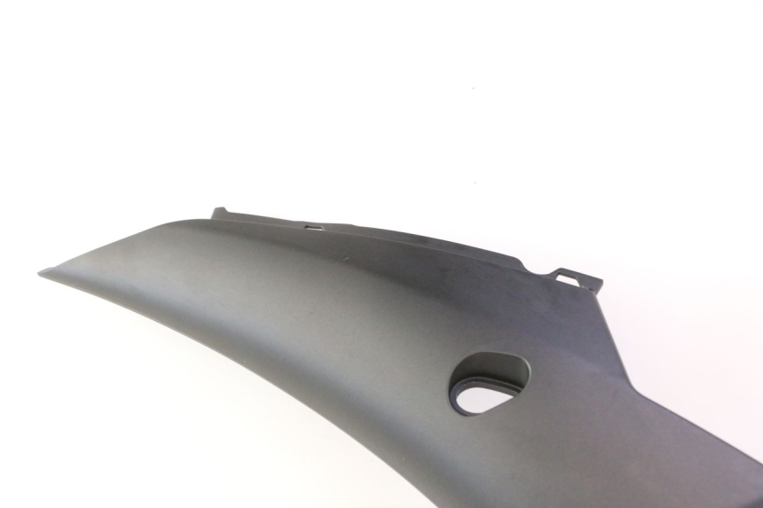 photo de BAS DE CAISSE GAUCHE YAMAHA YZF R6 600 (2008 - 2009) - Vue d’ensemble