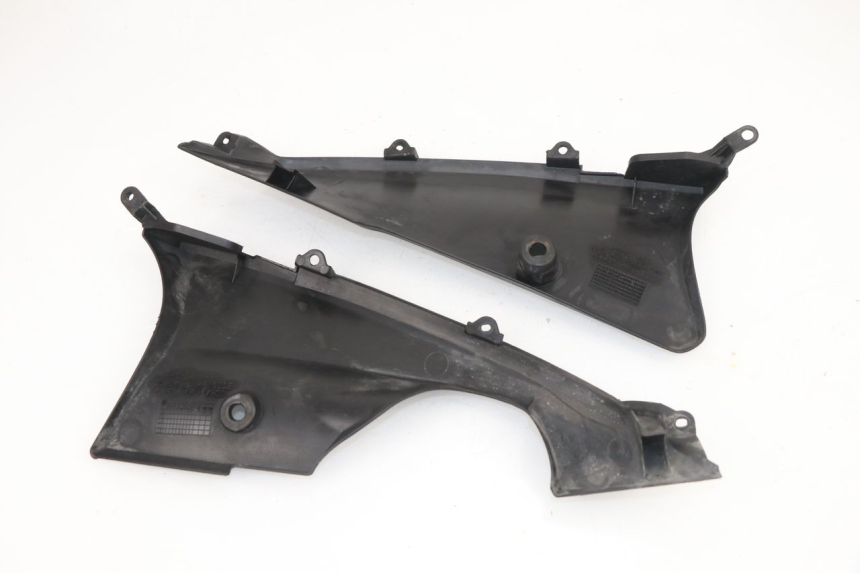 photo de BAS DE CAISSE HONDA FES S-WING SWING ABS 125 (2007 - 2015)