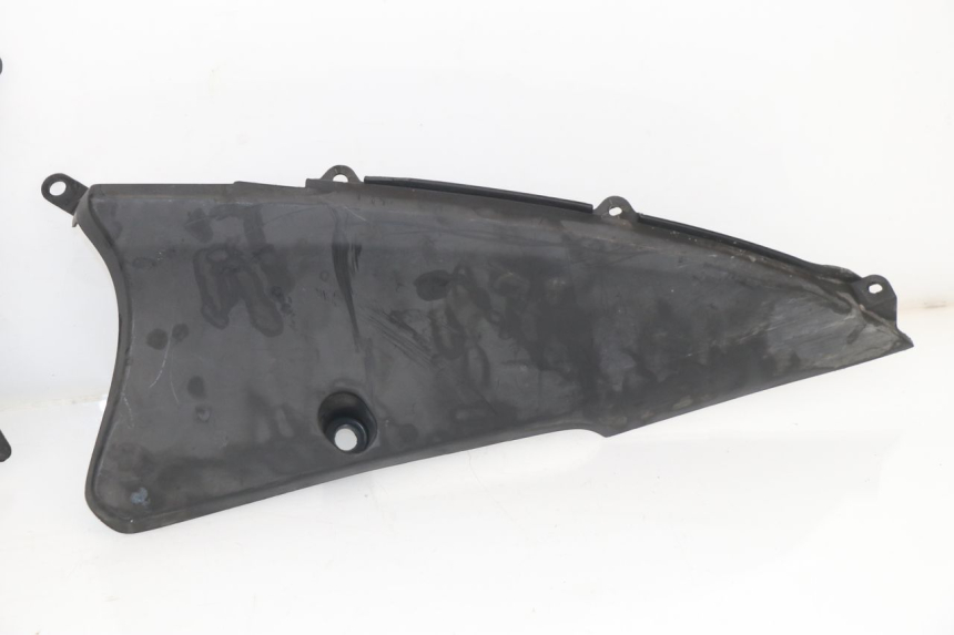 photo de BAS DE CAISSE HONDA FES S-WING SWING ABS 125 (2007 - 2015)