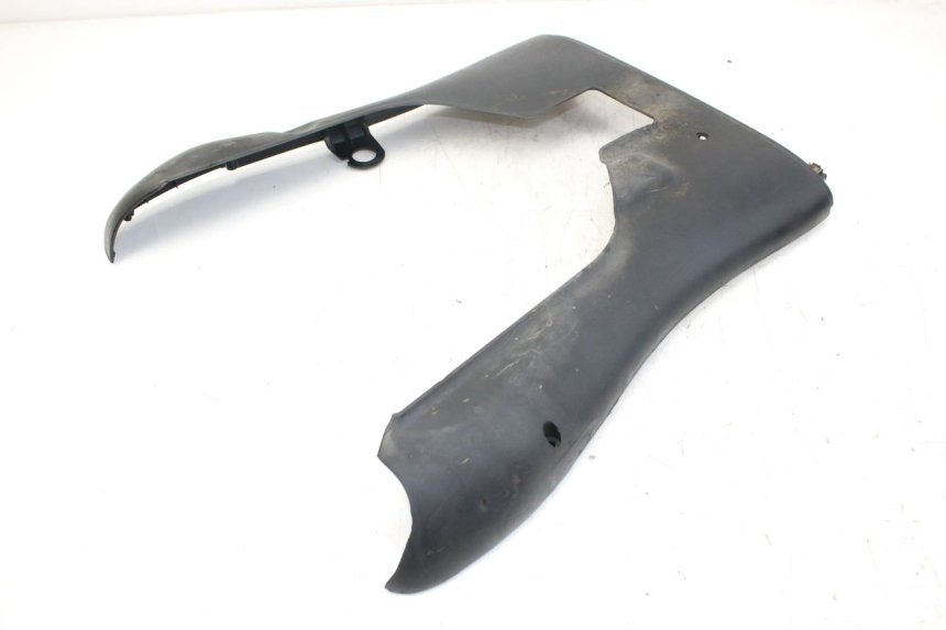 photo de BAS DE CAISSE PIAGGIO LIBERTY 4T 50 (2004 - 2008) - Détail de la pièce