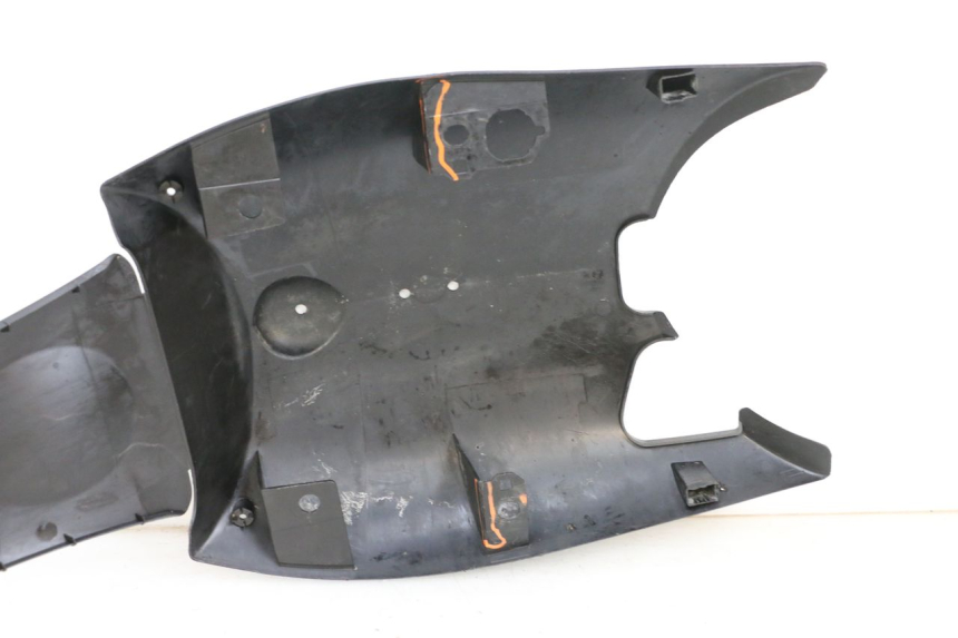 photo de BAS DE CAISSE PEUGEOT LUDIX 50 (2005 - 2007) - Points de fixation