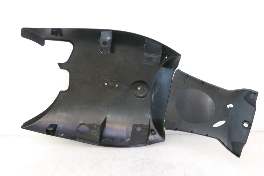 photo de BAS DE CAISSE PEUGEOT LUDIX PRO 2T 50 (2010 - 2017) - Gros plan technique