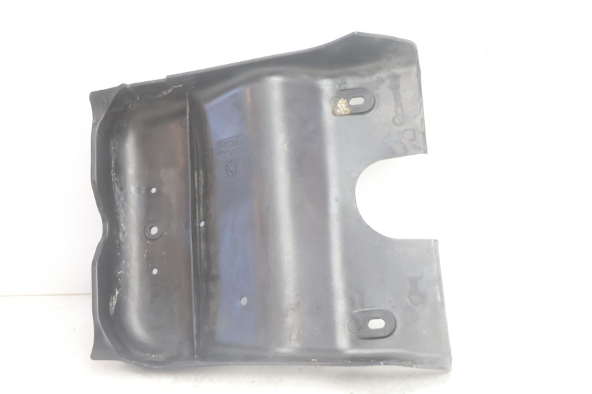 photo de BAS DE CAISSE PIAGGIO MP3 500 (2011 - 2015) - Points de fixation