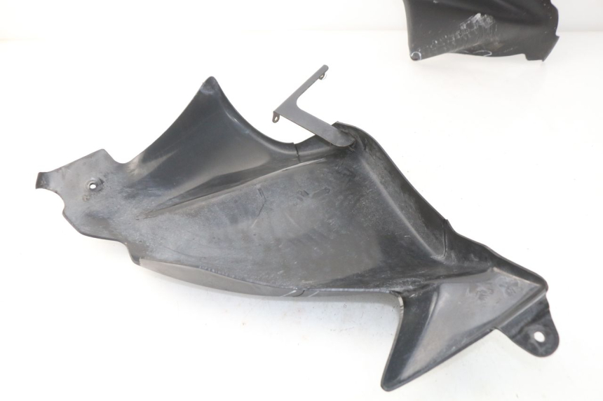 photo de BAS DE CAISSE YAMAHA TDM ABS 900 (2002 - 2014) - Marquages et références