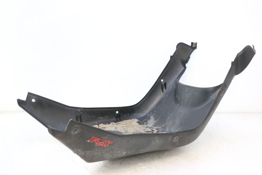 photo de BAS DE CAISSE PEUGEOT TREKKER 50 (1995 - 2004) - Détail de la pièce