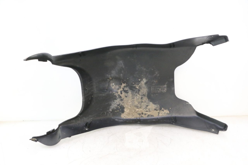 photo de BAS DE CAISSE PEUGEOT TREKKER 50 (1995 - 2004) - Points de fixation