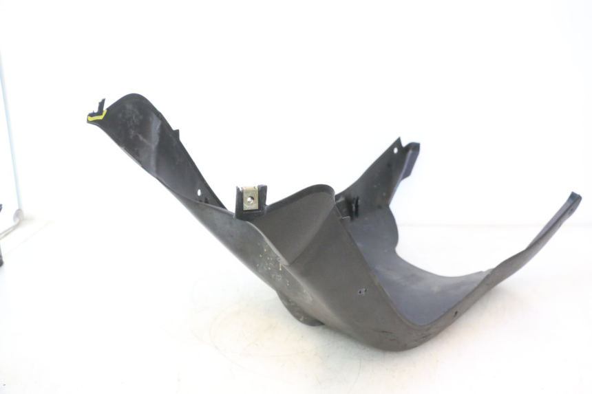 photo de BAS DE CAISSE PEUGEOT TREKKER 50 (1995 - 2004) - Zoom état d’usage
