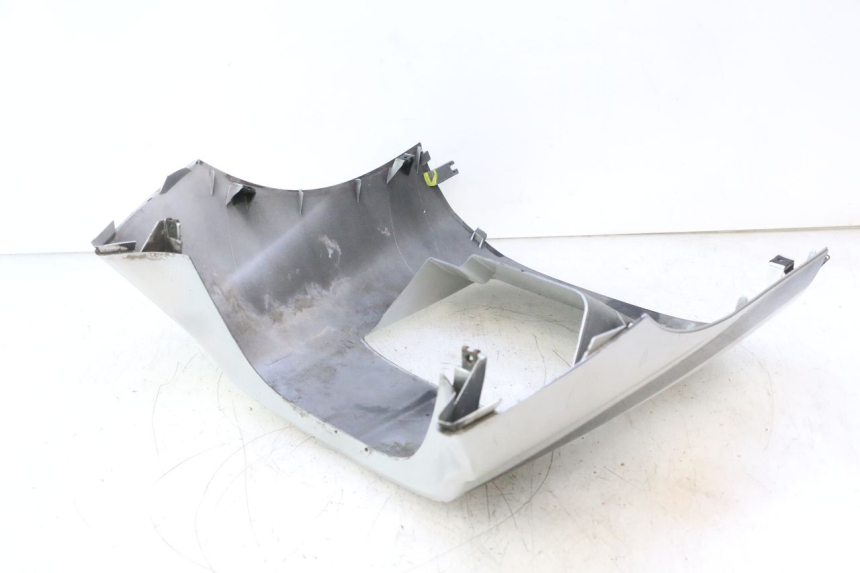 photo de BAS DE CAISSE YAMAHA YP MAJESTY 125 (2002 - 2006) - Points de fixation