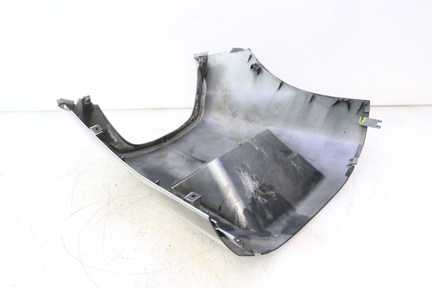 photo de BAS DE CAISSE YAMAHA YP MAJESTY 125 (2002 - 2006) - État de surface