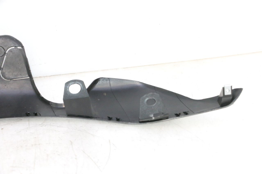 photo de BAS DE CAISSE PIAGGIO ZIP IGET 4T 50 (2021 - 2023) - Marquages et références