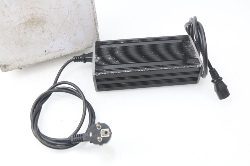 photo de BATTERIE ERIDER CARGO 1 (2009 - 2018) - Angle alternatif