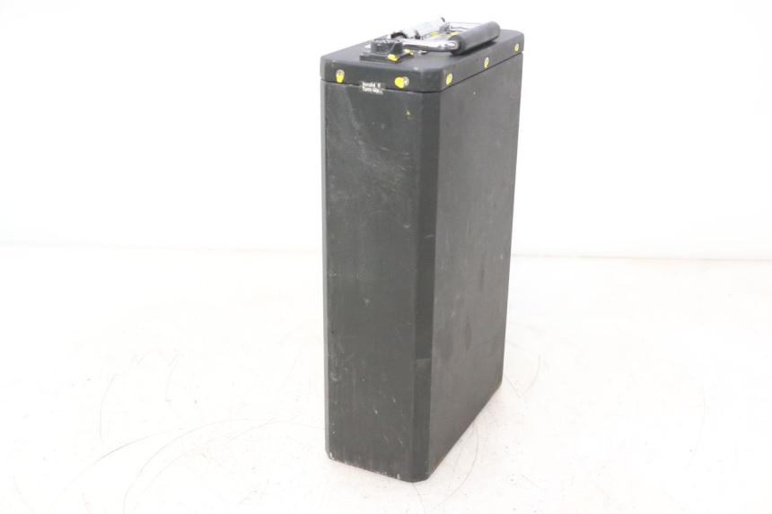 photo de BATTERIE WAYSCRAL E-START 1 (2018 - 2022) - Vue rapprochée