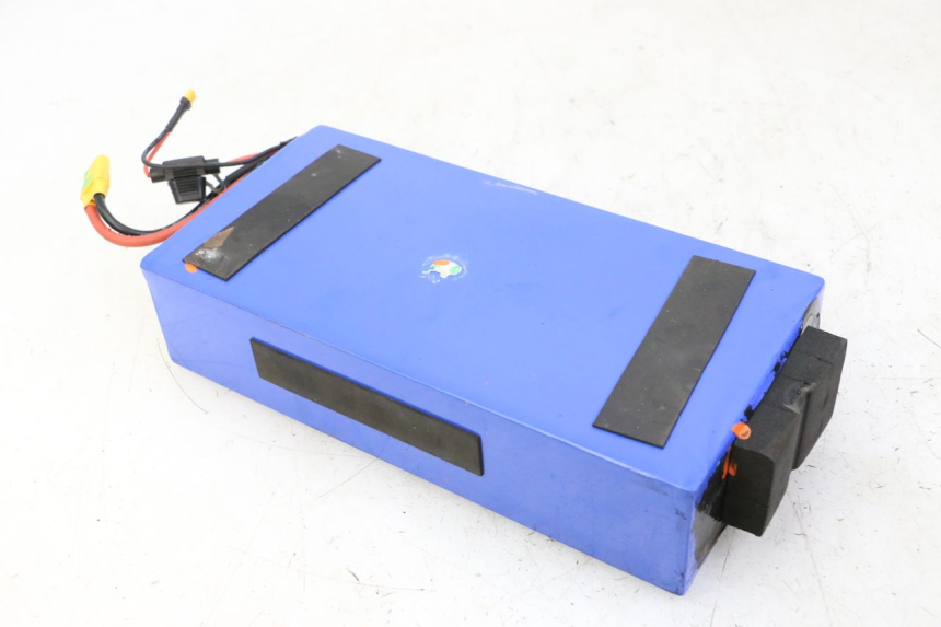 photo de BATTERIE KUKIRIN G2 MASTER 1
